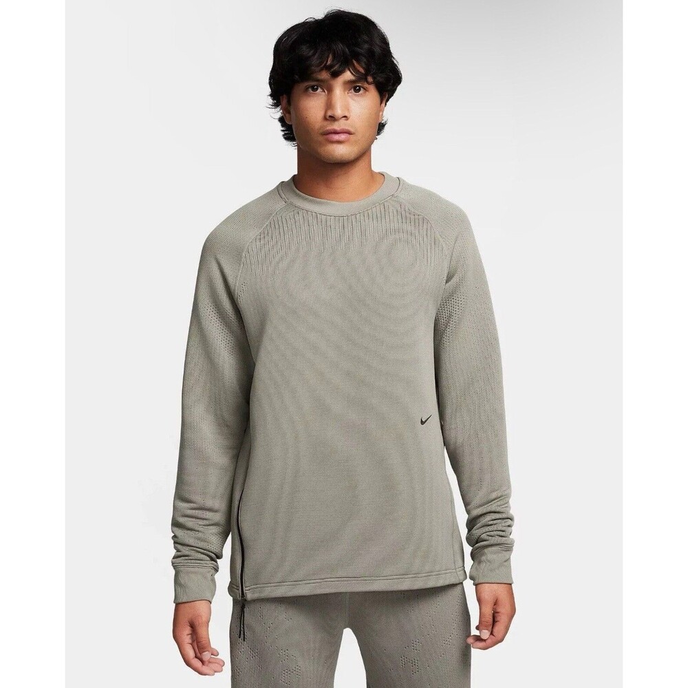 Nike APS Therma Fit ADV Training Crew Top Grey FN2973-053 Men’s Size S